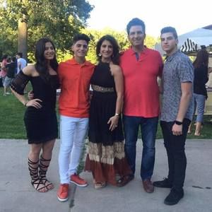 Meet your Posher, Stefanie